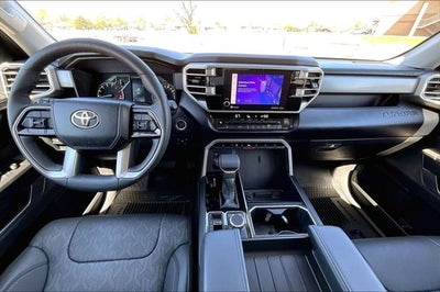 2024 Toyota TUNDRA 4X4 SR5