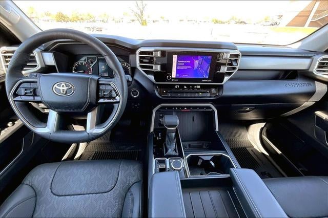 2024 Toyota TUNDRA 4X4 SR5