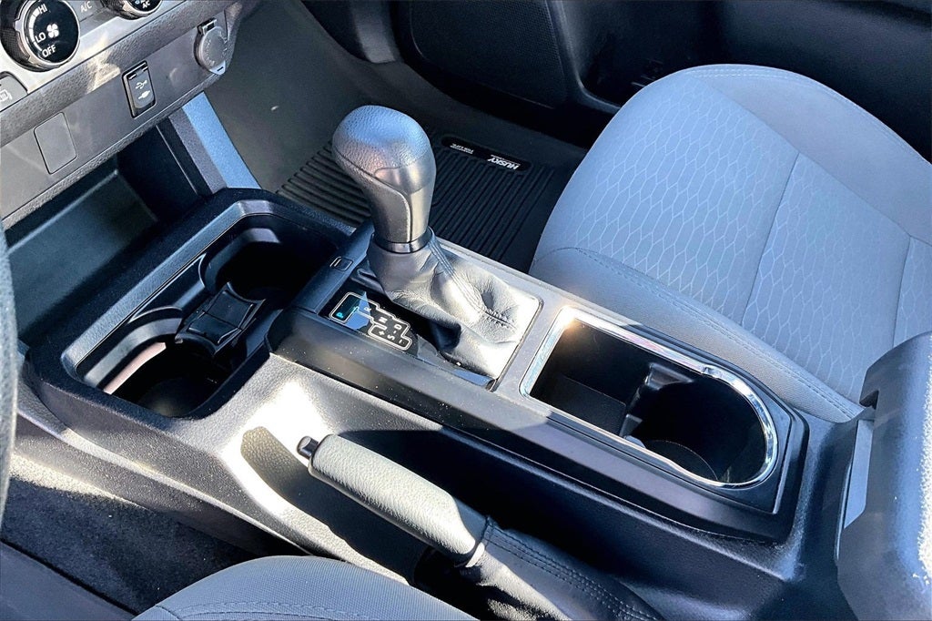 2018 Toyota TACOMA SR SR