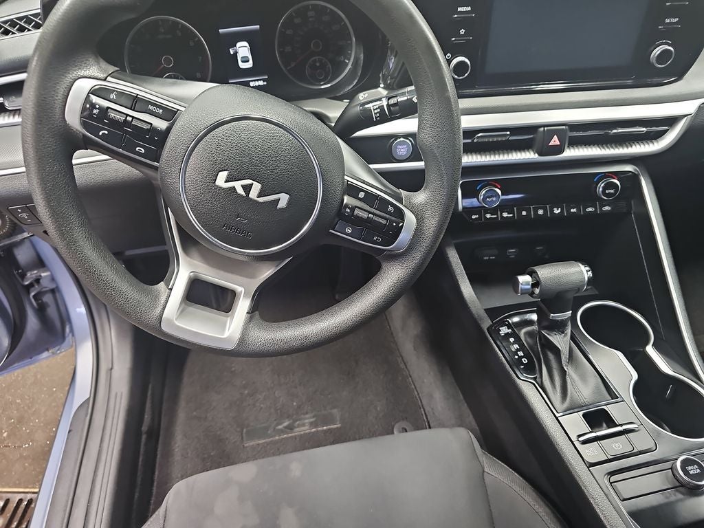 2022 Kia K5 LXS
