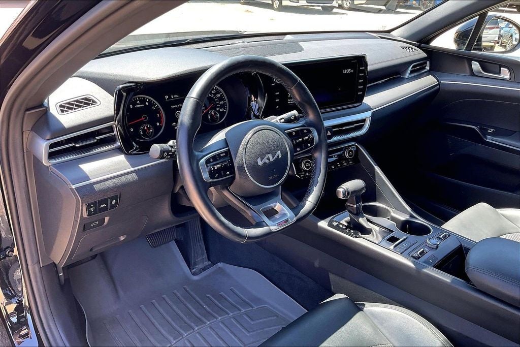 2022 Kia K5 GT-Line