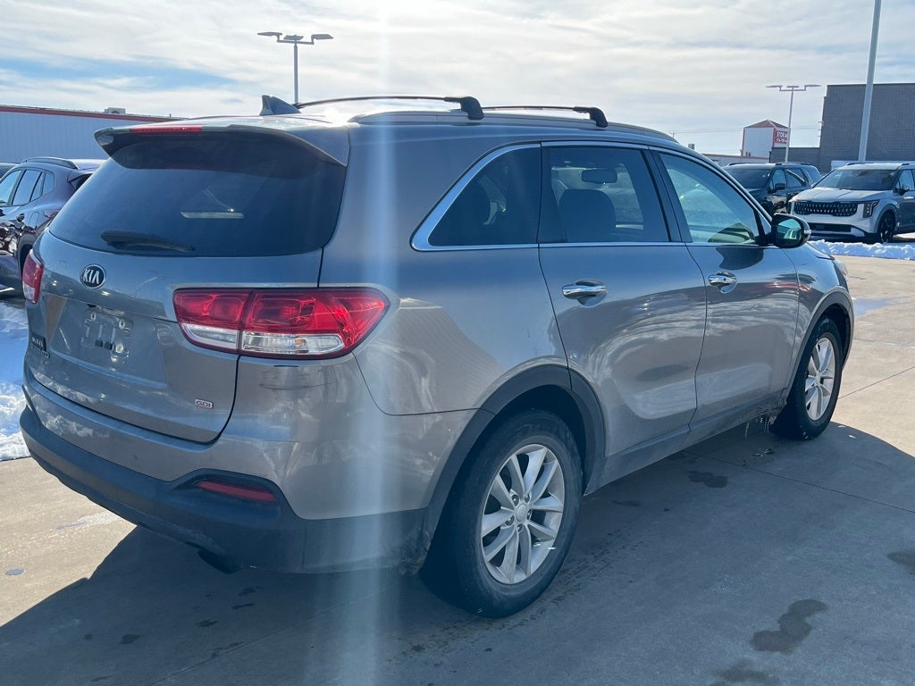 2017 Kia Sorento LX