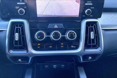 2023 Kia Sorento LX