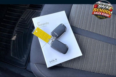 2022 Kia Sorento LX