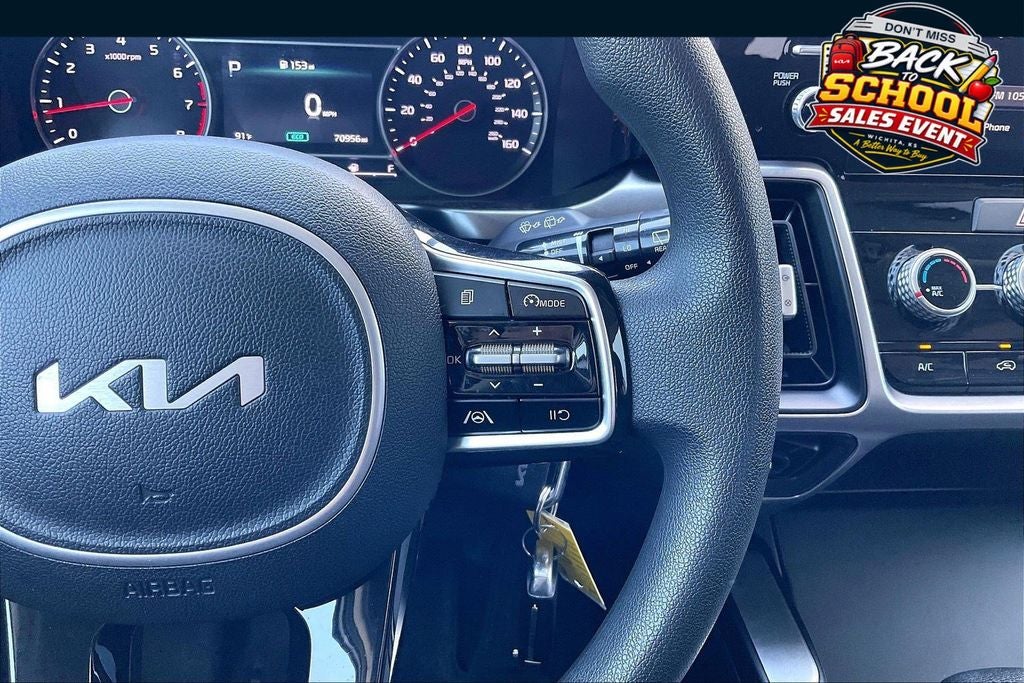 2022 Kia Sorento LX