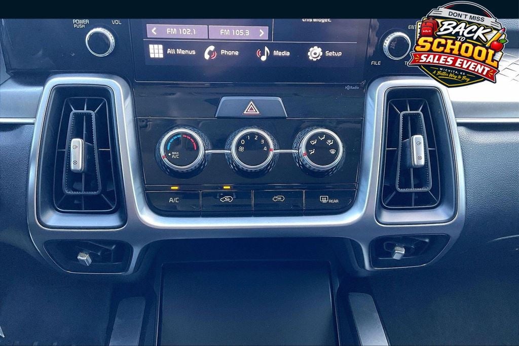 2022 Kia Sorento LX