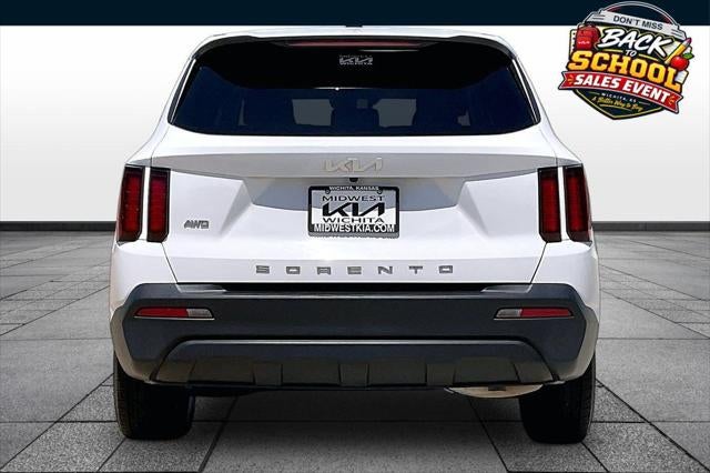 2022 Kia Sorento LX