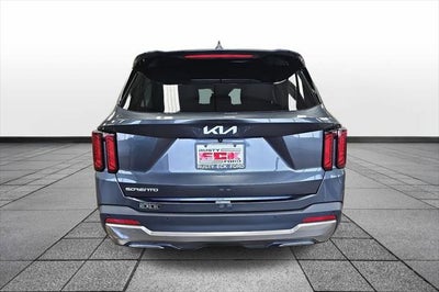 2024 Kia Sorento S