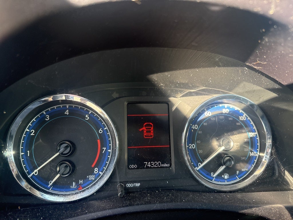 2017 Toyota COROLLA LE