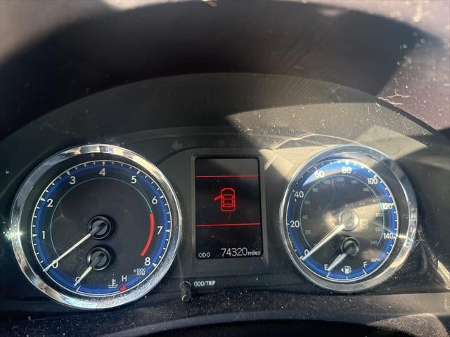 2017 Toyota COROLLA LE