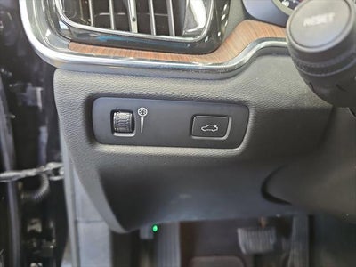 2021 Volvo S60 T6 Momentum