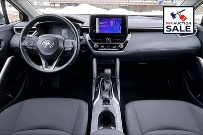 2025 Toyota Corolla Cross LE