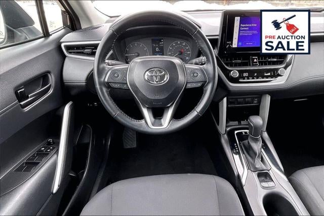 2025 Toyota Corolla Cross LE