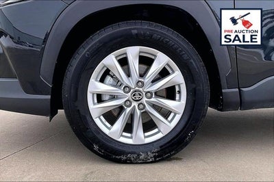 2025 Toyota Corolla Cross LE