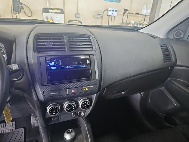 2024 Mitsubishi Outlander Sport 2.0 ES