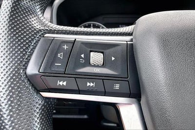 2024 Mitsubishi Outlander ES