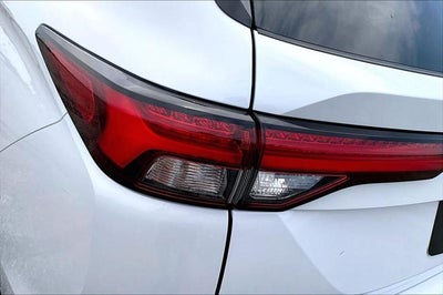 2024 Mitsubishi Outlander ES