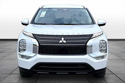 2024 Mitsubishi Outlander ES