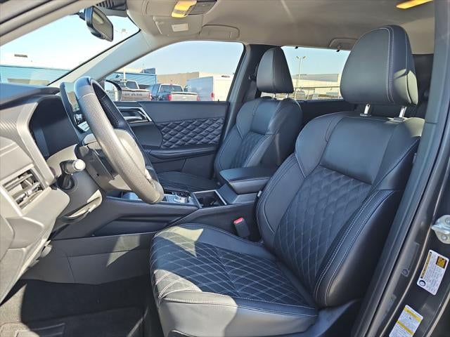2024 Mitsubishi Outlander SEL Black Edition
