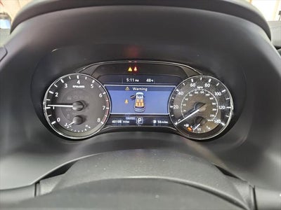 2024 INFINITI QX80 LUXE