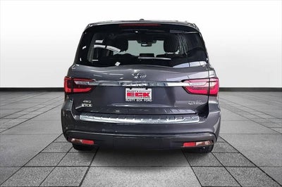 2024 INFINITI QX80 LUXE