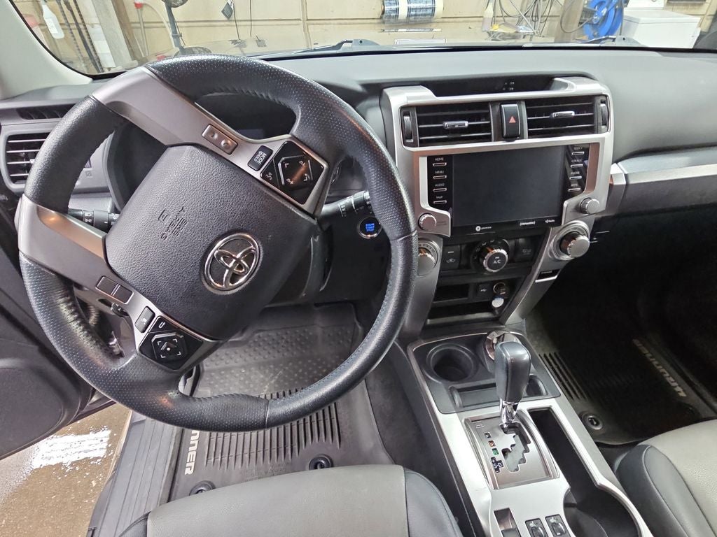 2020 Toyota 4RUNNER SR5 Premium