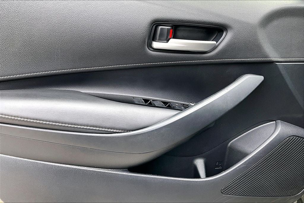 2019 Toyota COROLLA HATCHBACK SE
