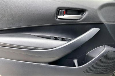 2019 Toyota COROLLA HATCHBACK SE