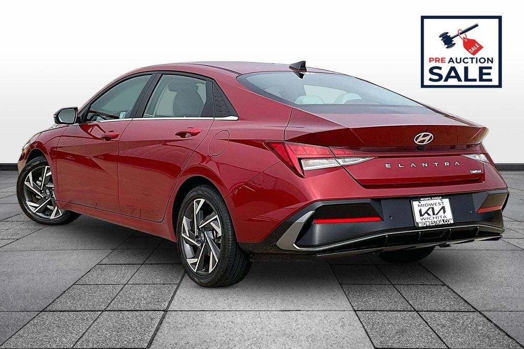 2024 Hyundai Elantra Limited