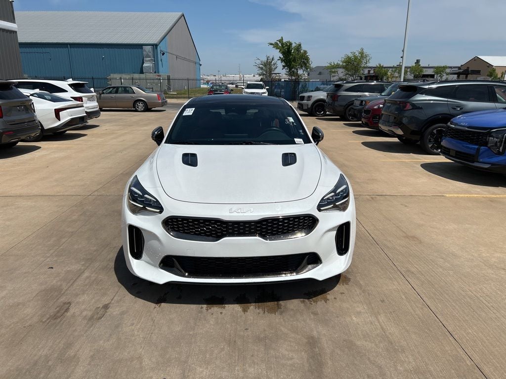 2022 Kia Stinger GT1