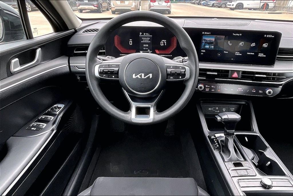 2025 Kia K5 LXS