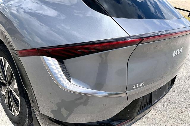 2022 Kia EV6 Wind