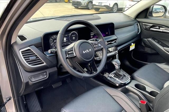 2025 Kia Seltos EX