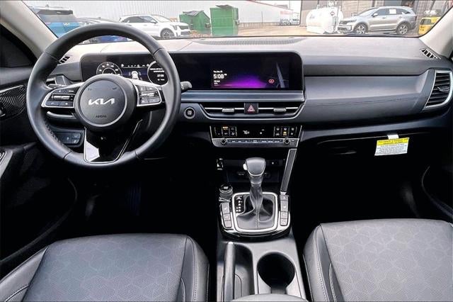 2025 Kia Seltos EX