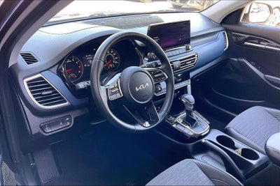 2023 Kia Seltos S