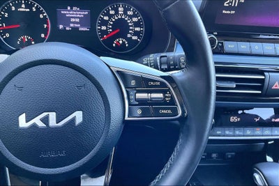 2023 Kia Seltos S