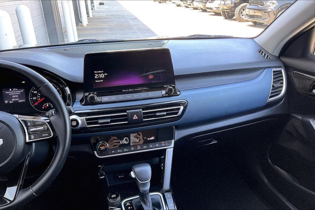 2023 Kia Seltos S