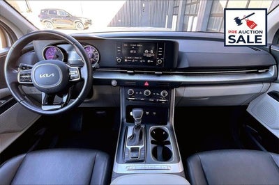 2024 Kia Carnival LX