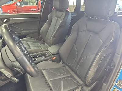 2019 Audi Q3 2.0T Prestige S line quattro