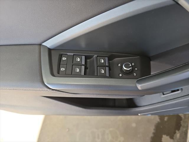 2019 Audi Q3 2.0T Prestige S line quattro