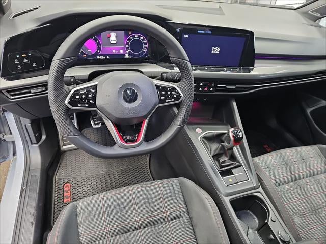 2022 Volkswagen Golf GTI 2.0T SE