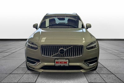 2022 Volvo XC90 T6 Inscription