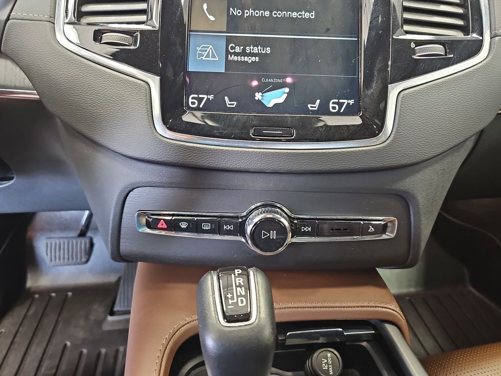 2022 Volvo XC90 T6 Inscription