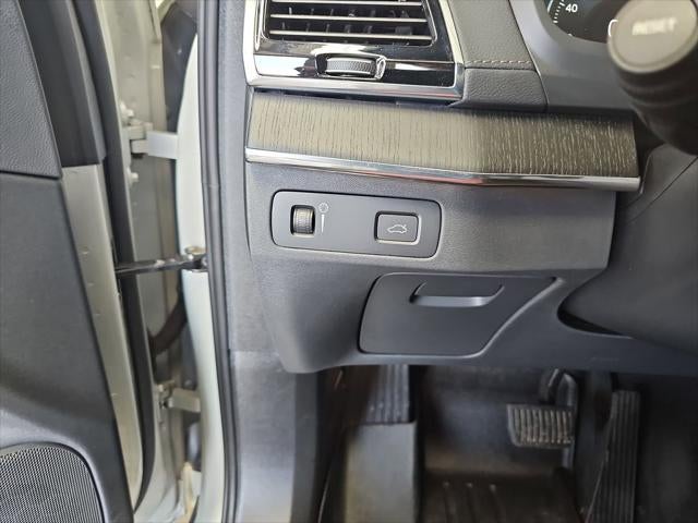 2022 Volvo XC90 T6 Inscription