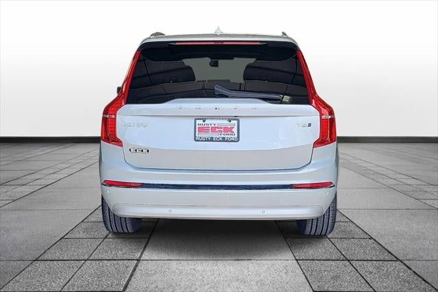 2022 Volvo XC90 T6 Inscription