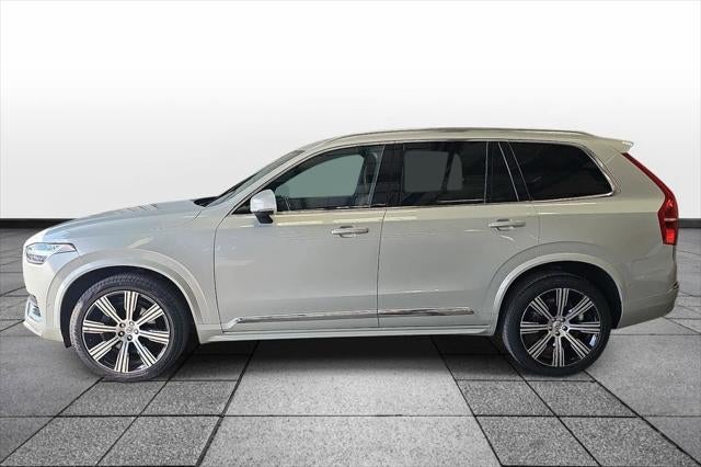 2022 Volvo XC90 T6 Inscription