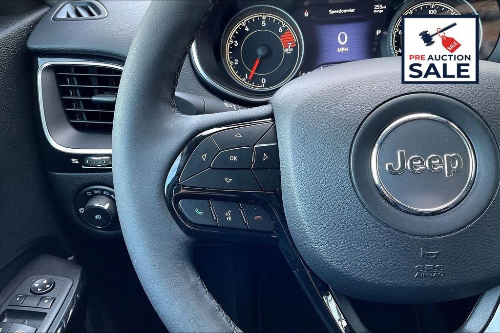 2023 Jeep Cherokee Altitude