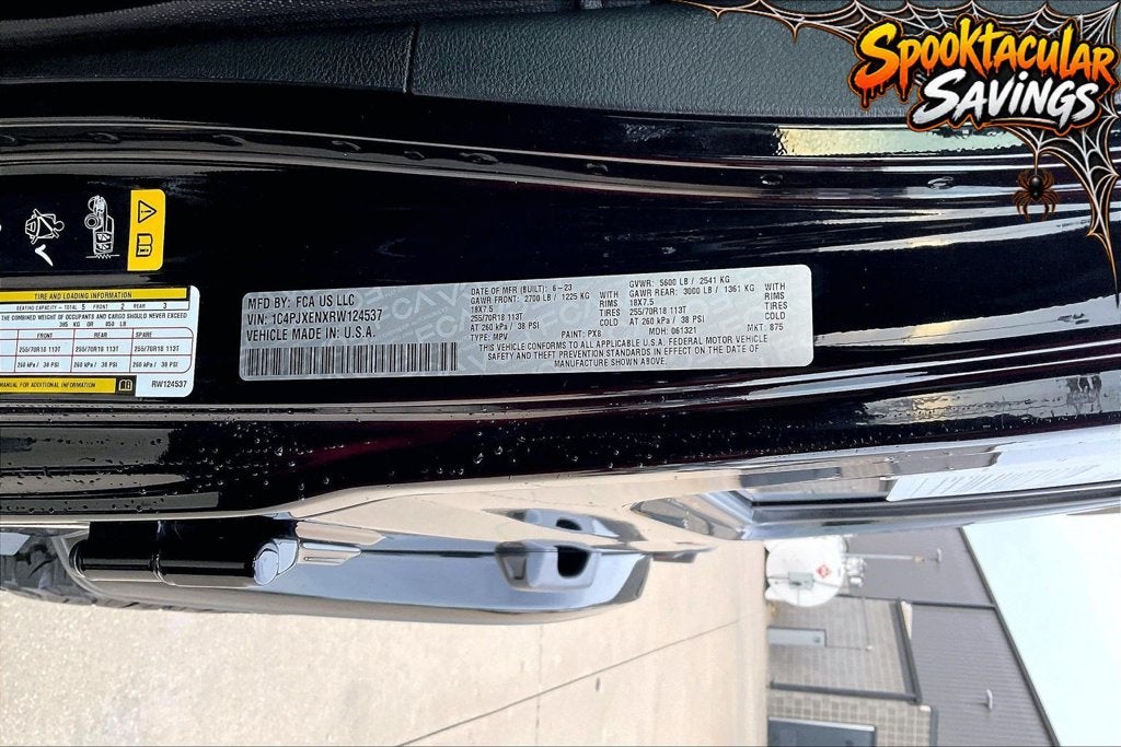 2024 Jeep Wrangler Sahara