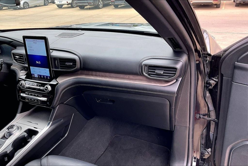 2023 Ford Explorer Platinum