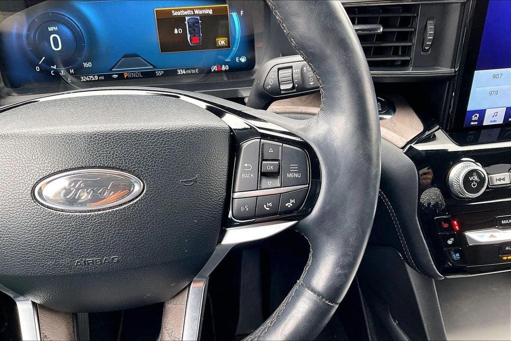 2023 Ford Explorer Platinum